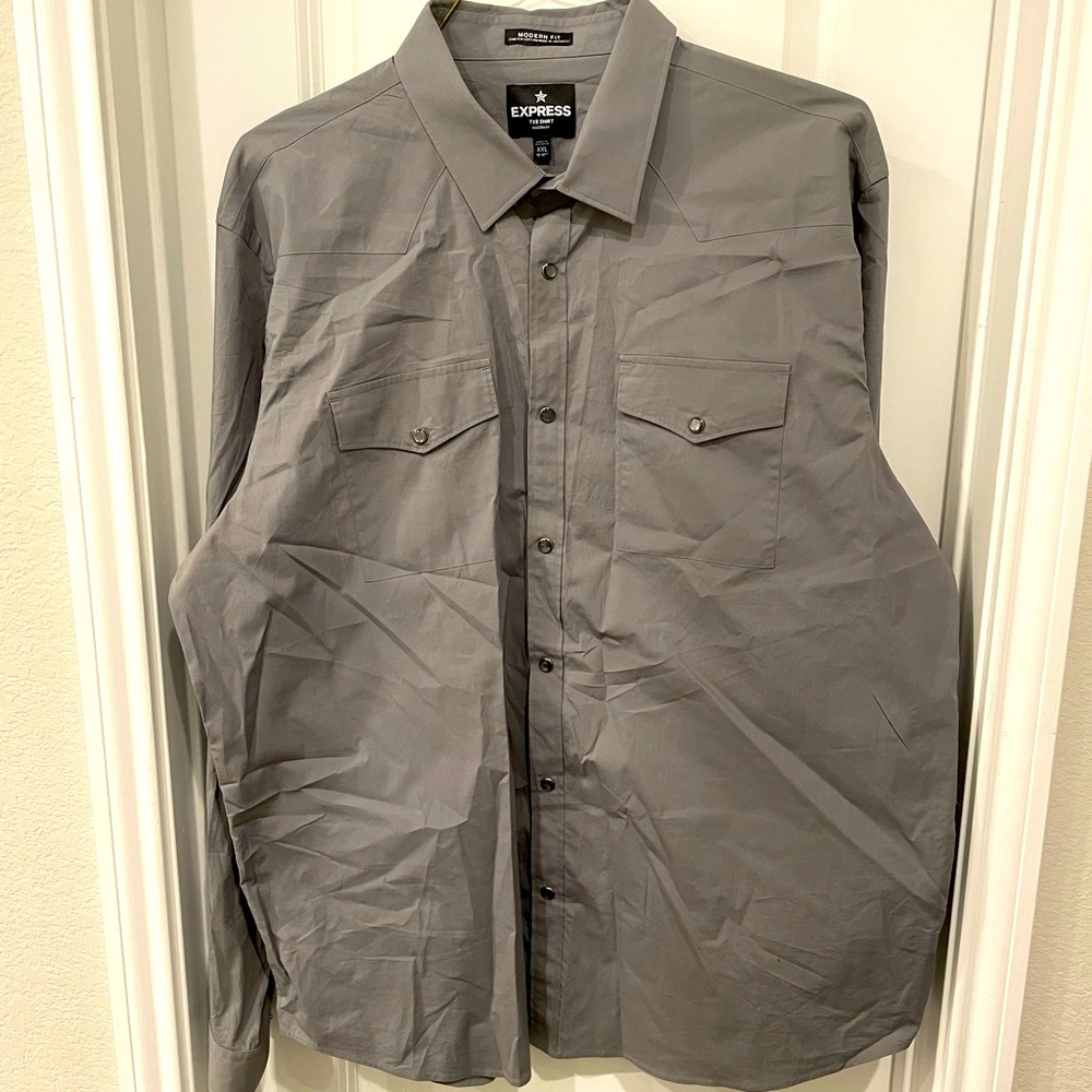 Express gray TX8 shirt